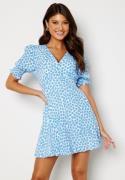 FOREVER NEW Claire Puff Sleeve Skater Dress Azure Retro Ditsy 38