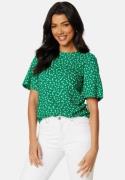 Happy Holly Tris butterfly sleeve  blouse Green / Patterned 36/38
