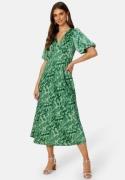 Bubbleroom Occasion Yvie Dress Green / Patterned 36