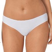 Triumph Truser Lovely Micro Brazilian Thong Hvit Small Dame