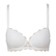 Trofe Julia Lace Padded Bra BH Hvit polyamid C 70 Dame