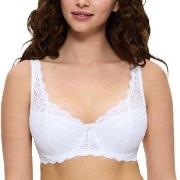 Triumph BH Amourette Wired Bra With Lace Hvit A 70 Dame