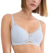 Triumph BH Breathe and Lift Smart PU Lysblå Fit Smart 3 Dame