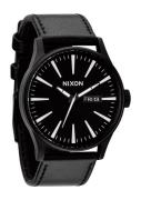 Nixon Herreklokke A105005-00 The Sentry Leather Sort/Lær Ø42 mm