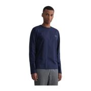 Oppgrader garderoben din med denne Navy Long Sleeve T-skjorten