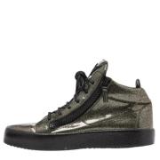 Pre-owned Metallisk stoff Giuseppe Zanotti joggesko