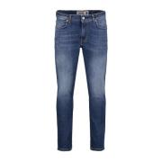 Slim-Fit Jeans for allsidig stil