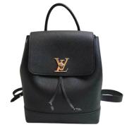 Pre-owned Leather shoulder-bags