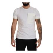 Hvit T-skjorte med korte ermer og DG-logo