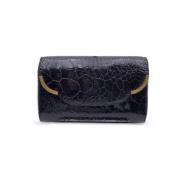 Pre-owned Leather clutches