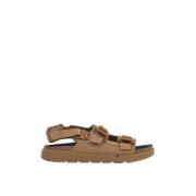 Flate sandaler i lysbrunt nubuck