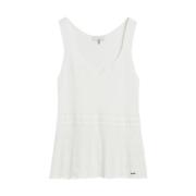 Sleeveless Tops