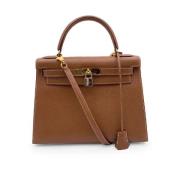 Pre-owned Leather handbags