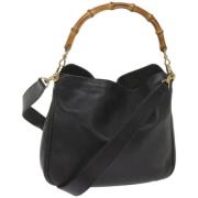 Pre-owned Leather handbags