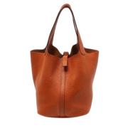 Pre-owned Leather totes