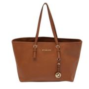 Pre-owned Leather totes