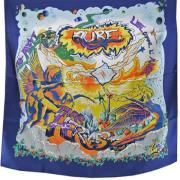 Pre-owned Silk scarves