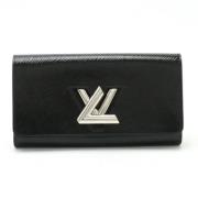 Pre-owned Leather wallets