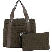 Pre-owned Fabric handbags