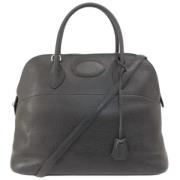 Pre-owned Leather handbags