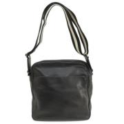 Pre-owned Leather shoulder-bags