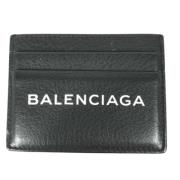 Pre-owned Leather wallets