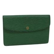 Pre-owned Leather clutches