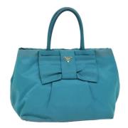 Pre-owned Nylon handbags