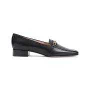 Svarte Skinnloafers Elegant Stil