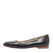 Pre-owned Leather flats