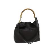 Pre-owned Leather handbags