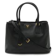 Pre-owned Leather prada-bags