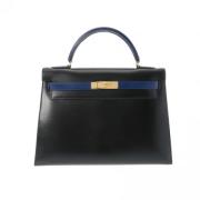 Pre-owned Leather handbags