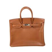 Pre-owned Leather handbags