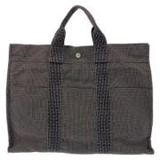 Pre-owned Canvas handbags