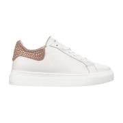 Dame skinn sneaker med rhinestone detaljer