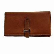 Pre-owned Leather wallets