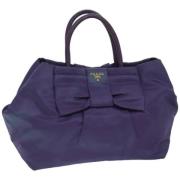 Pre-owned Nylon handbags