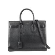 Pre-owned Leather handbags