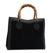 Pre-owned Suede handbags