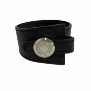 Pre-owned Leather bracelets