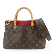 Pre-owned Leather louis-vuitton-bags