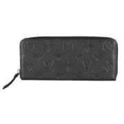 Pre-owned Leather wallets