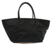 Pre-owned Nylon handbags