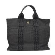 Pre-owned Canvas totes