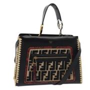 Pre-owned Leather fendi-bags