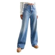 Avslappet passform denim jeans