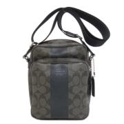 Pre-owned Fabric shoulder-bags