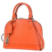 Pre-owned Leather handbags