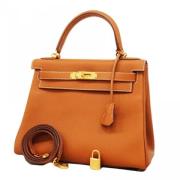 Pre-owned Leather handbags